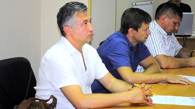 Александр Савицкий: "Никого на канатах тянуть в сборную не будем"